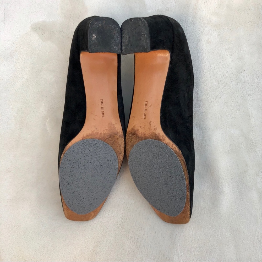 Salvatore Ferragamo Shoes Black Velvet Gold Trim Heels - Picture 5 of 9